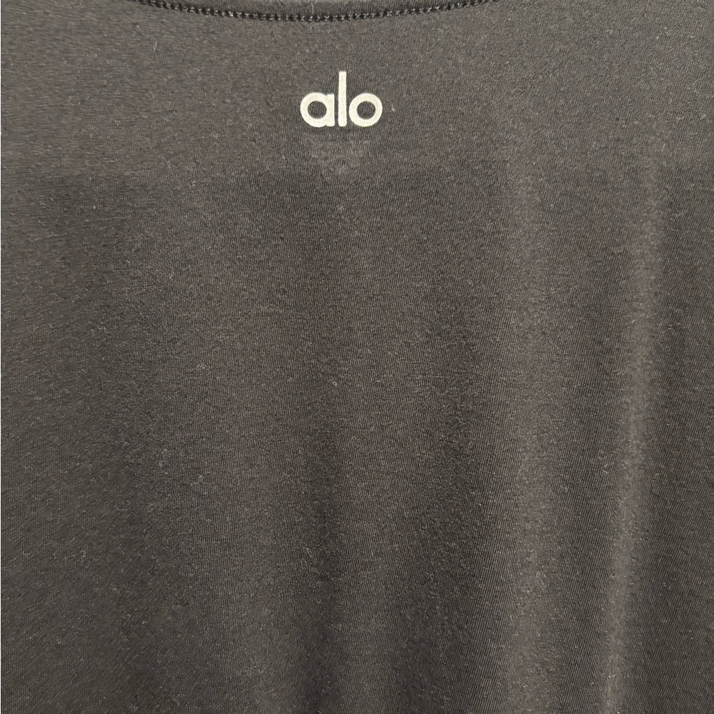 ALO Yoga Black Tee